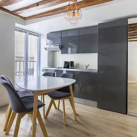Grands Boulevards 11 Apartment *
